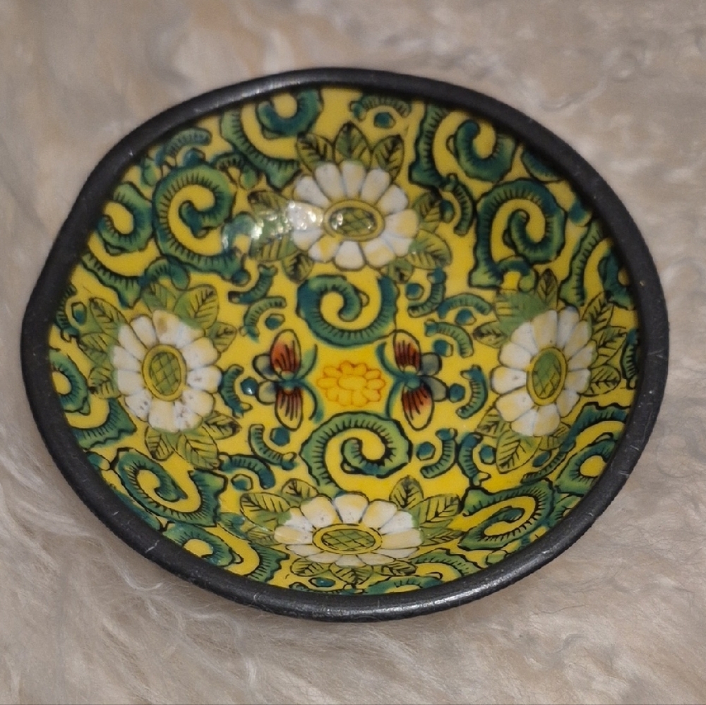 Neiman Marcus Vibrant Yellow and Green Floral Bowl